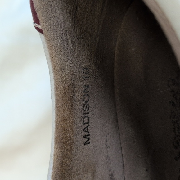 Sandbaggers Madison Golf Slip-On Shoe Red/White Size 10 EUC - Picture 6 of 8